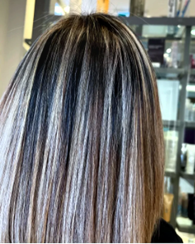 Smoky Blonde Detail